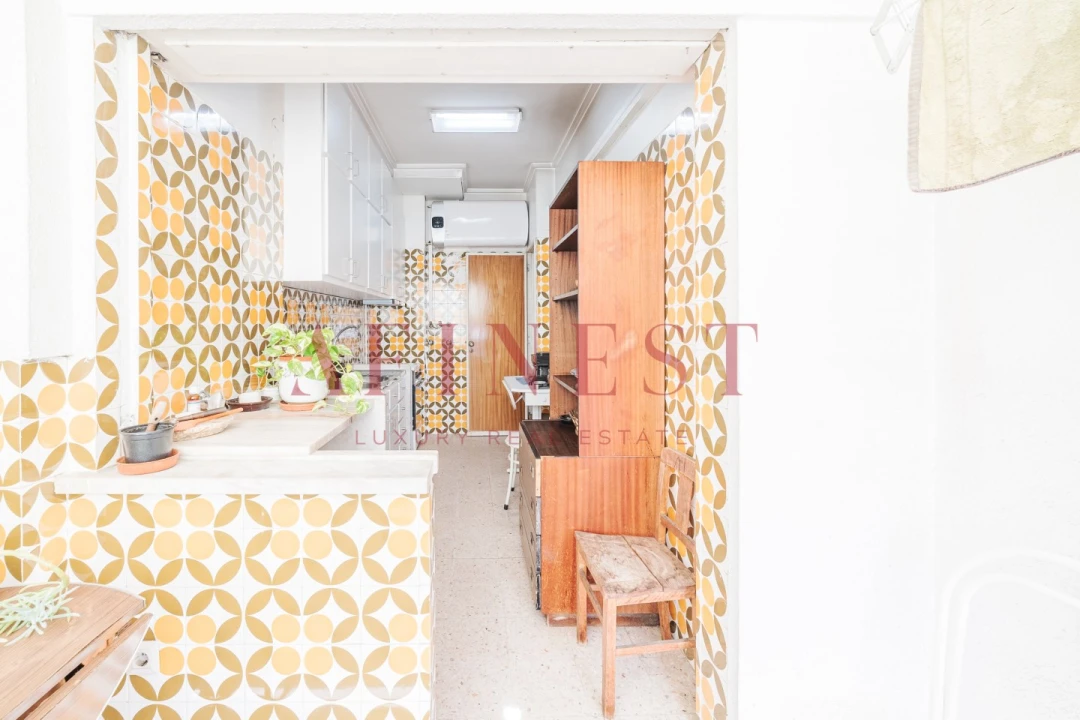 Apartamento T2 para Venda em Alvalade Foto 15