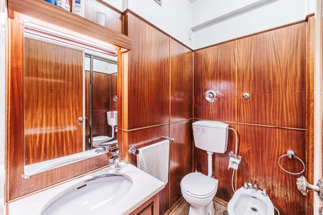 Apartamento T2 para Venda em Alvalade Foto 26