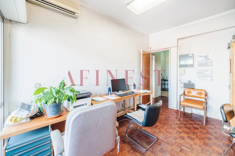 Apartamento T2 para Venda em Alvalade Foto 20