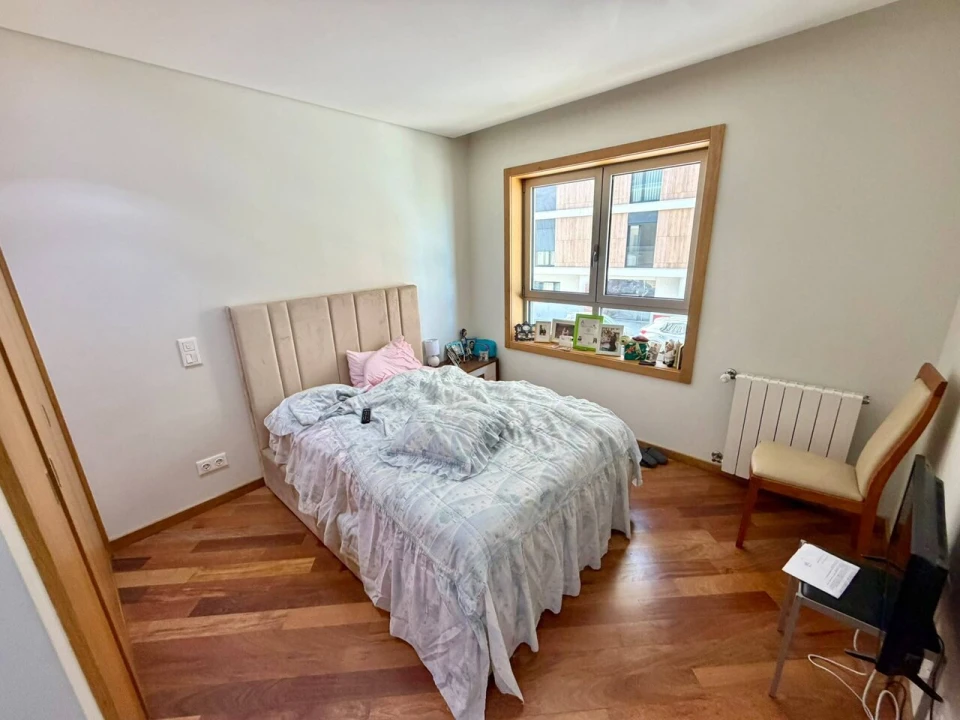 Apartamento T4 para Venda em Oliveira do Douro Foto 17
