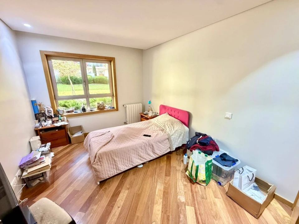 Apartamento T4 para Venda em Oliveira do Douro Foto 24