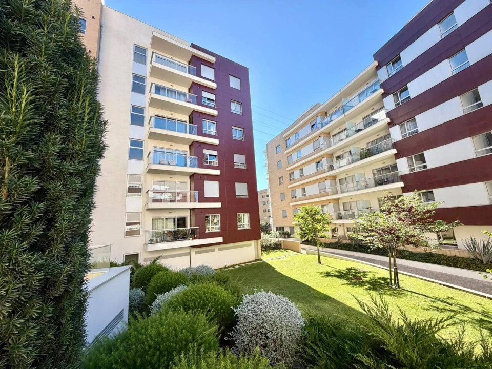 Apartamento T4 para Venda em Oliveira do Douro Foto 27