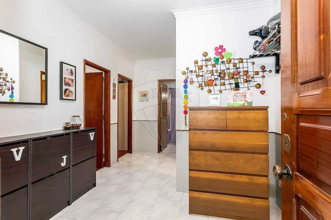 Apartamento T2 para Venda em Santa Iria de Azoia, São João da Talha e Bobadela Foto 2