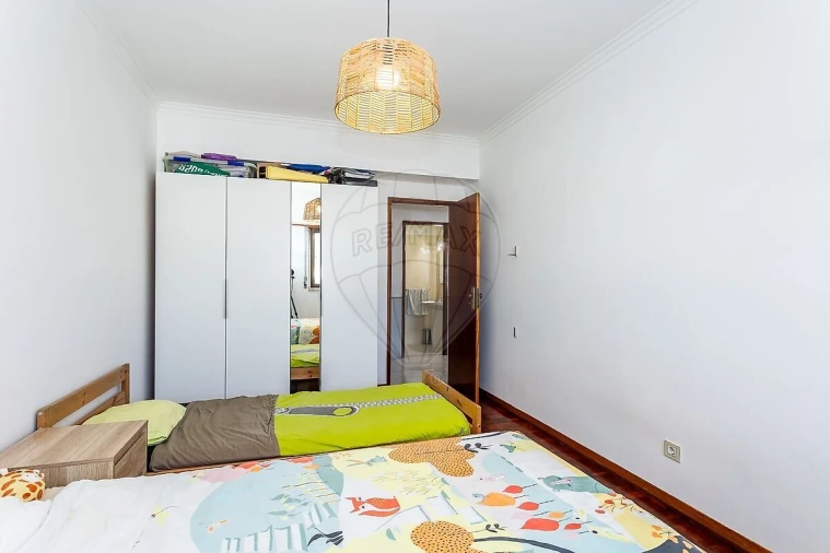 Apartamento T2 para Venda em Santa Iria de Azoia, São João da Talha e Bobadela Foto 18