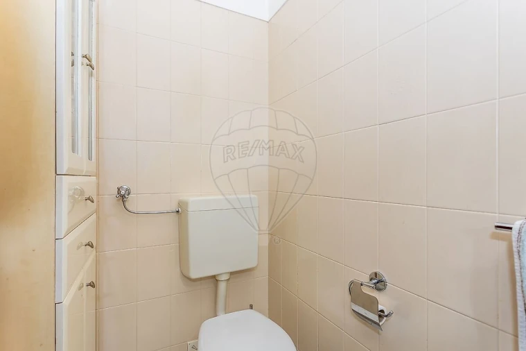 Apartamento T2 para Venda em Santa Iria de Azoia, São João da Talha e Bobadela Foto 19
