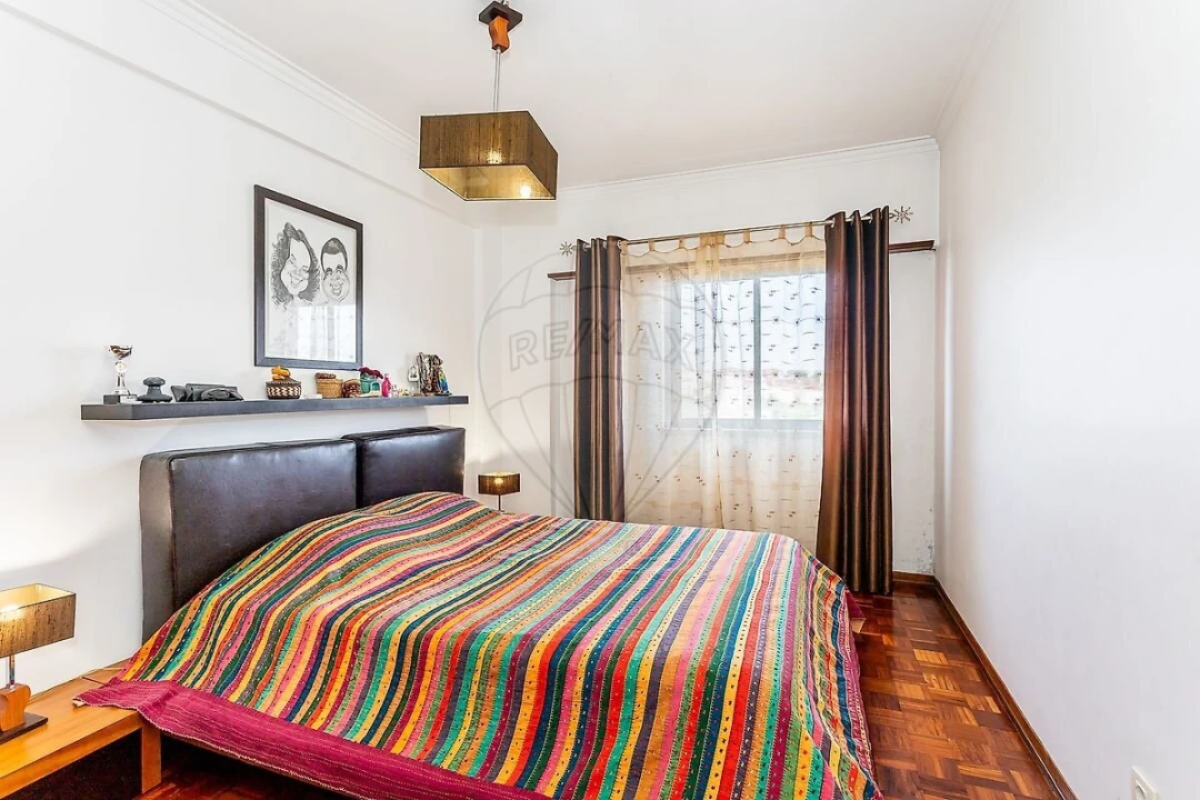 Apartamento T2 para Venda em Santa Iria de Azoia, São João da Talha e Bobadela Foto 14