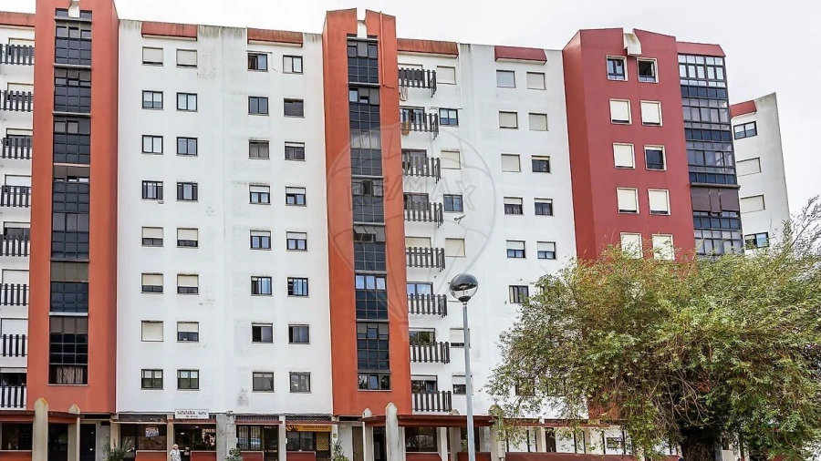 Apartamento T2 para Venda em Santa Iria de Azoia, São João da Talha e Bobadela