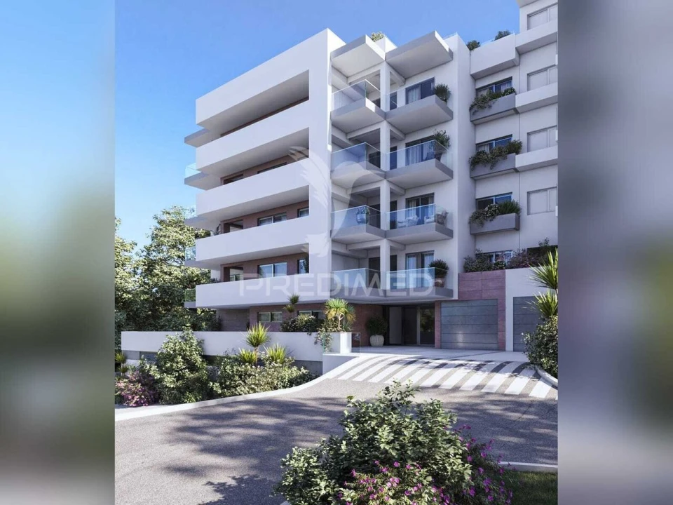 Apartamento T3 para Venda em Portimão Foto 18