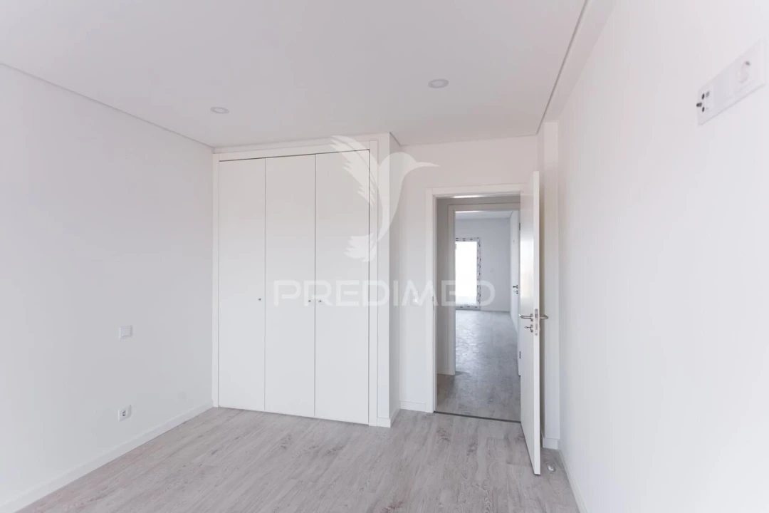 Apartamento T2 para Venda em Seixal, Arrentela e Aldeia de Paio Pires Foto 12