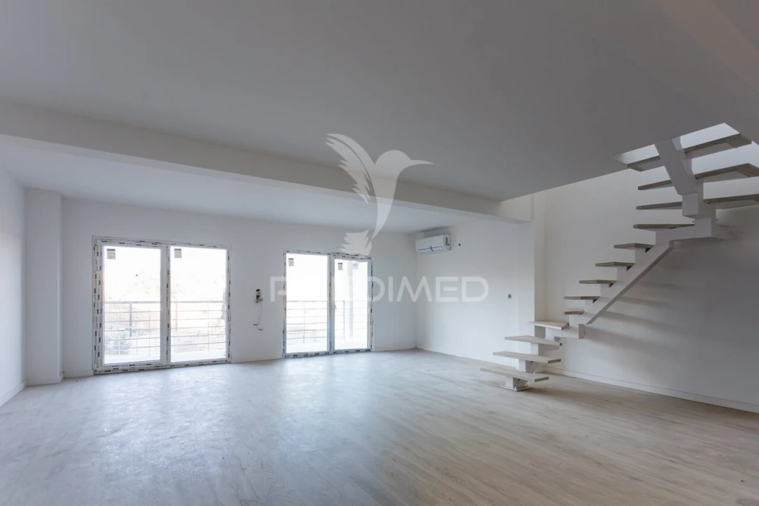 Apartamento T2 para Venda em Seixal, Arrentela e Aldeia de Paio Pires Foto 10