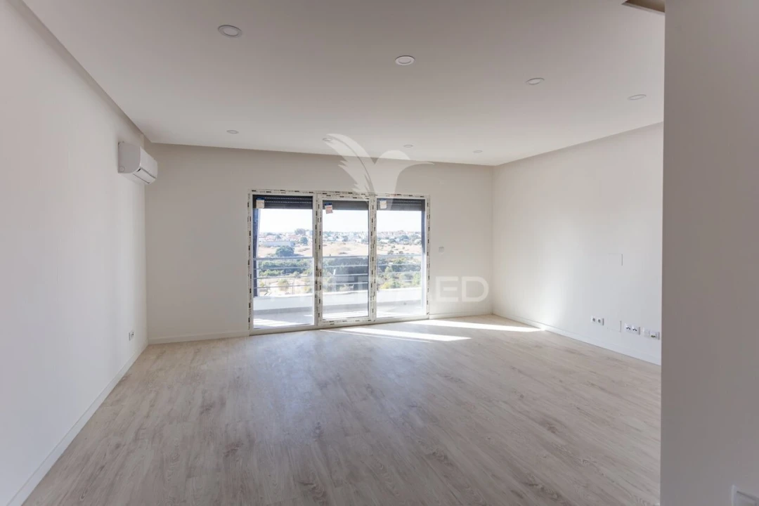 Apartamento T2 para Venda em Seixal, Arrentela e Aldeia de Paio Pires Foto 5