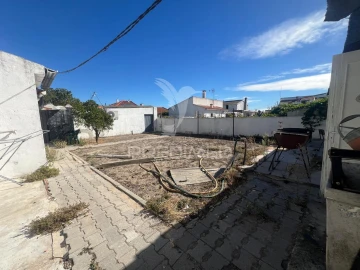 Moradia T2 para Venda em Moita