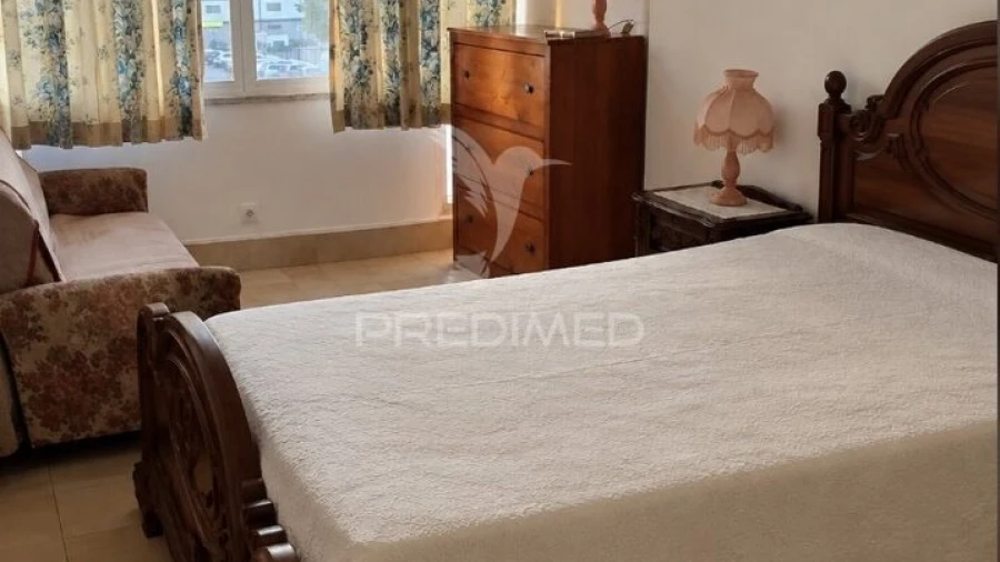 Apartamento T3 para Venda em Laranjeiro e Feijó