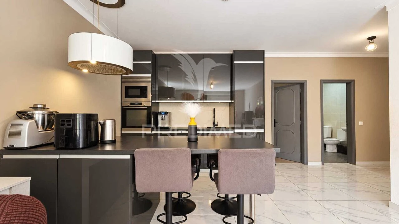 Apartamento T1 para Venda em Portimão Foto 13
