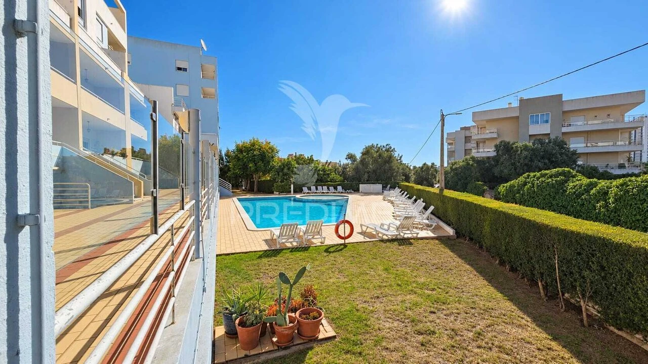 Apartamento T1 para Venda em Portimão Foto 2