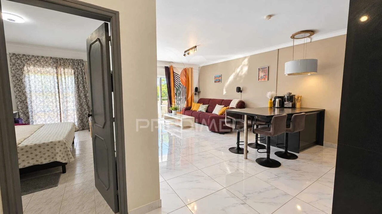 Apartamento T1 para Venda em Portimão Foto 9