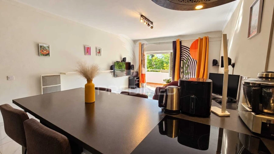 Apartamento T1 para Venda em Portimão Foto 6
