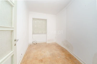 Apartamento T5 para Venda em Covilhã e Canhoso