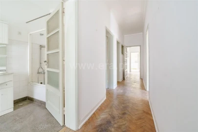 Apartamento T5 para Venda em Covilhã e Canhoso
