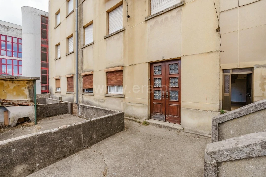 Apartamento T5 para Venda em Covilhã e Canhoso Foto 1