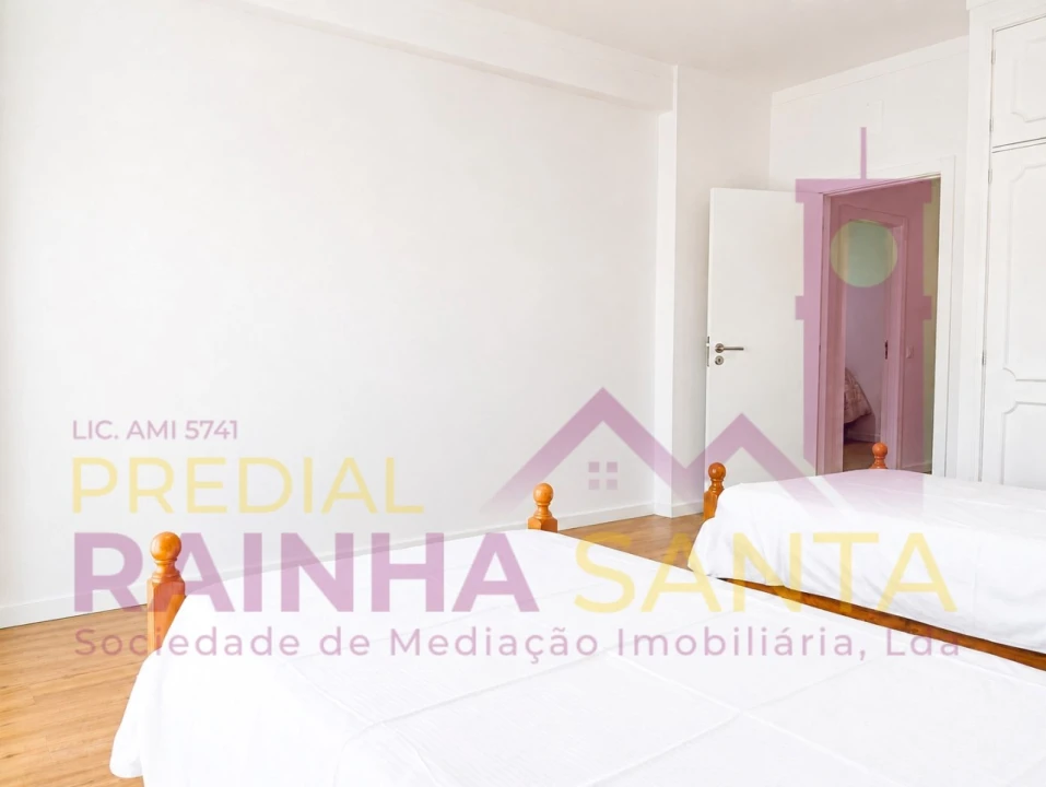 Apartamento T2 para Venda em Santo Antonio dos Olivais Foto 17