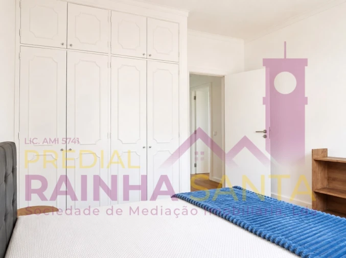 Apartamento T2 para Venda em Santo Antonio dos Olivais Foto 20