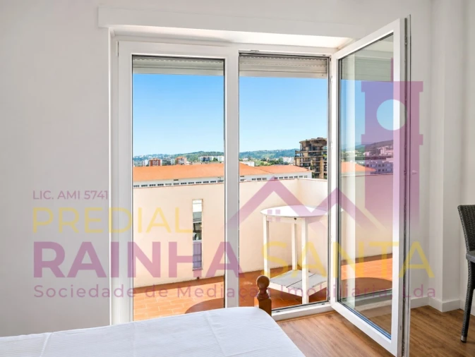 Apartamento T2 para Venda em Santo Antonio dos Olivais Foto 27