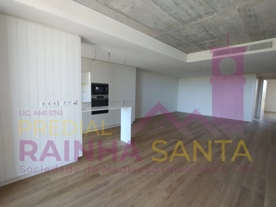 Apartamento T2 para Venda em Santa Clara e Castelo Viegas Foto 3