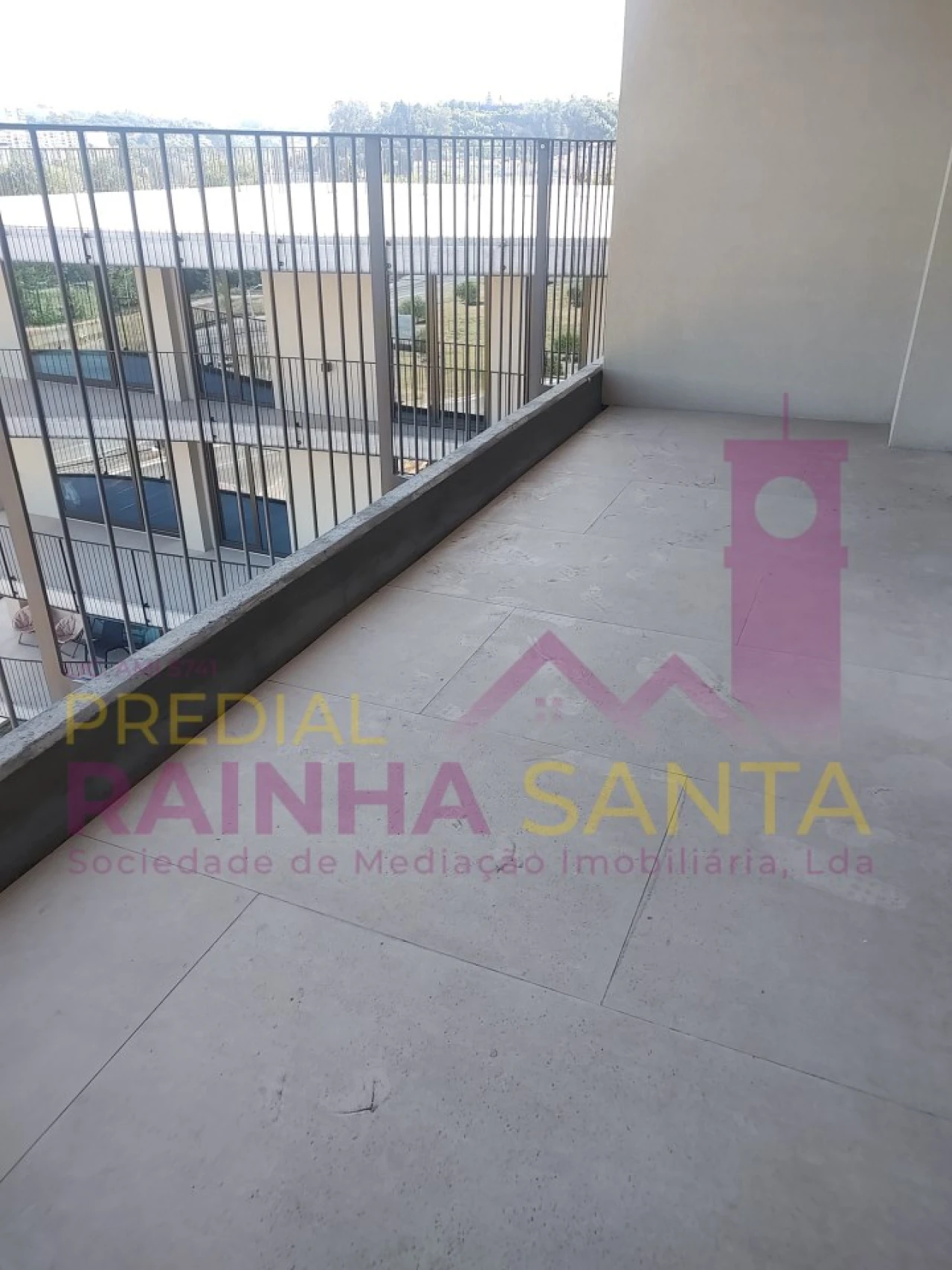 Apartamento T2 para Venda em Santa Clara e Castelo Viegas Foto 13