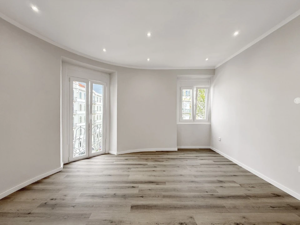 Apartamento T3 para Venda em Arroios Foto 5