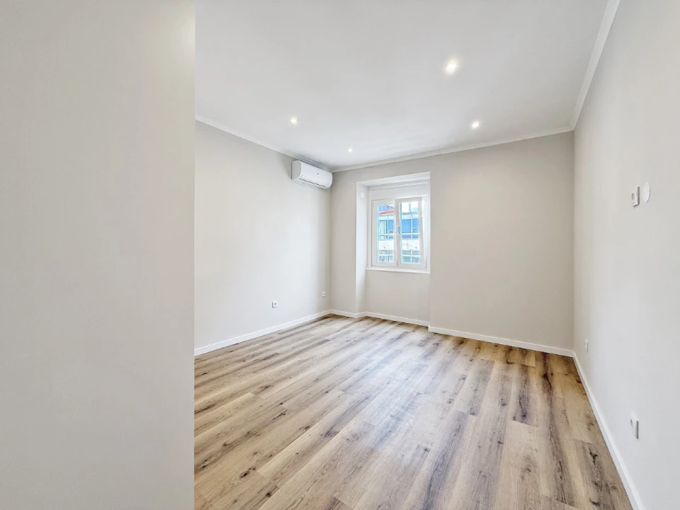 Apartamento T3 para Venda em Arroios Foto 22
