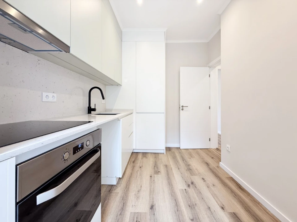 Apartamento T3 para Venda em Arroios Foto 29