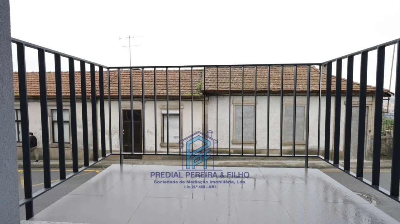 Apartamento T1 para Arrendamento em Rio Tinto Foto 5