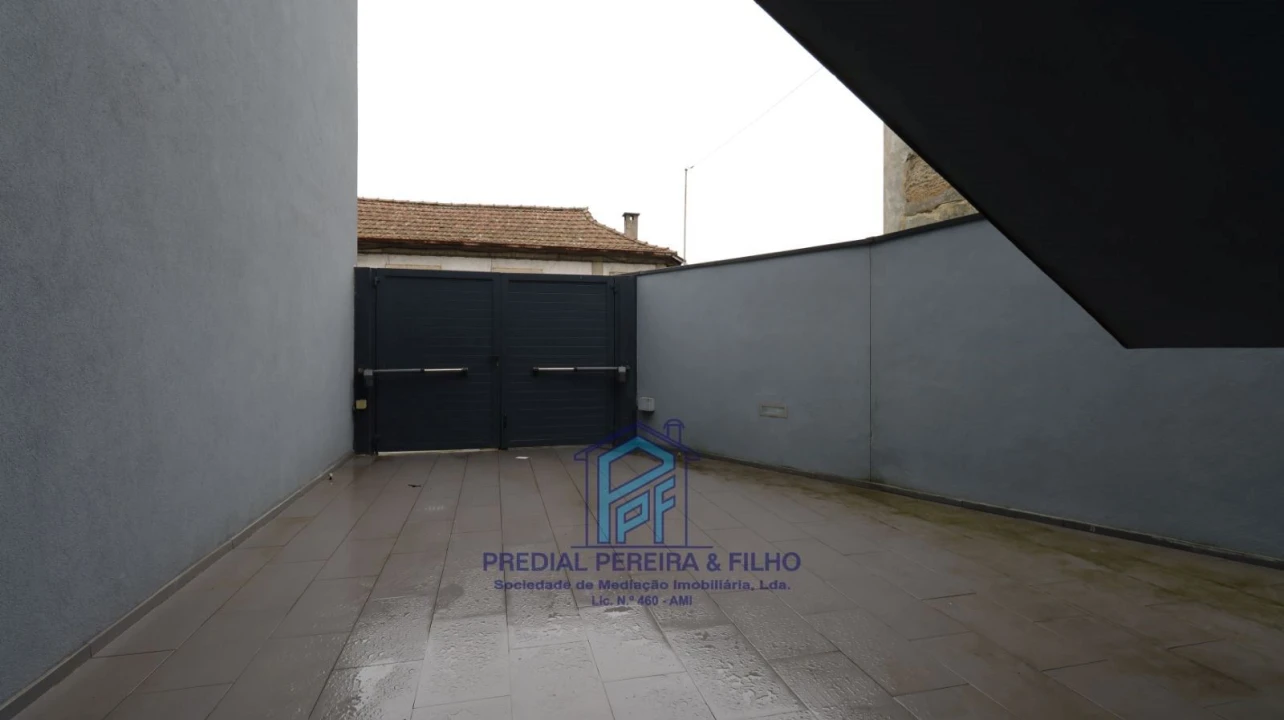 Apartamento T1 para Arrendamento em Rio Tinto Foto 16