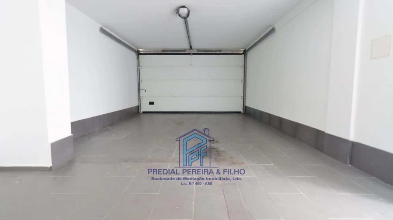Apartamento T1 para Arrendamento em Rio Tinto Foto 17
