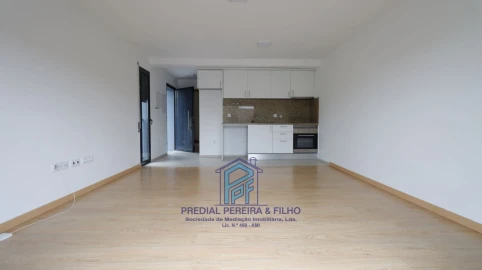 Apartamento T1 para Arrendamento em Rio Tinto