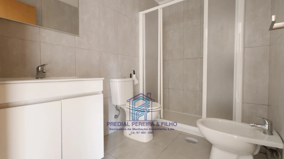 Apartamento T1 para Arrendamento em Rio Tinto Foto 15
