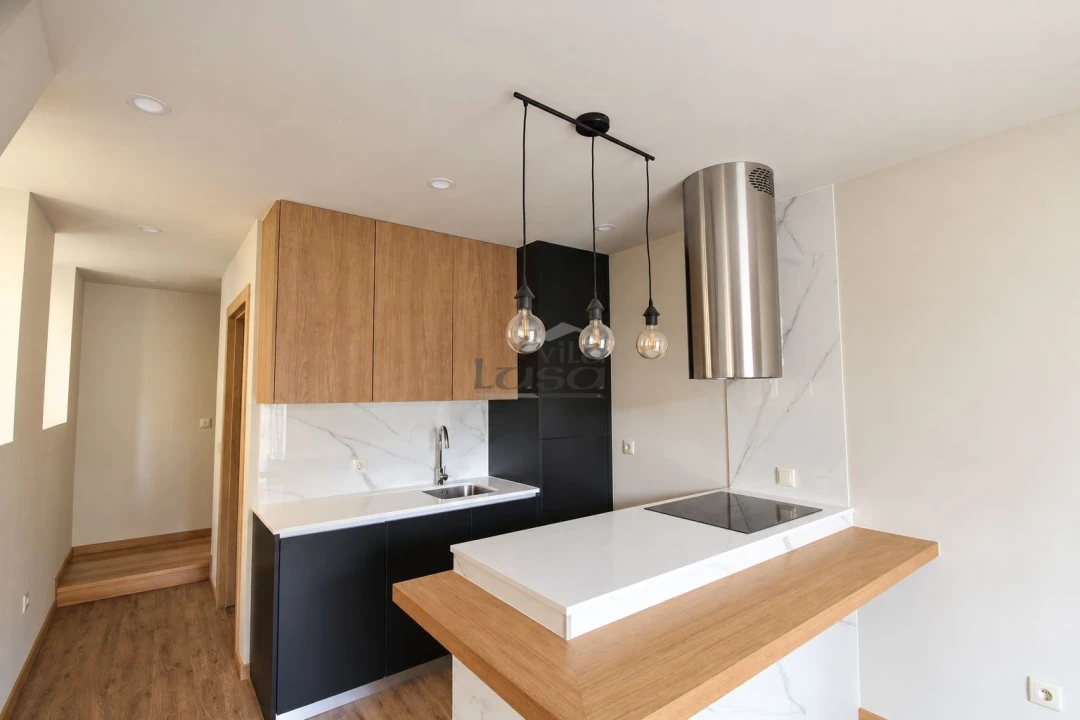 Apartamento T2 para Arrendamento em Santa Marinha e São Pedro da Afurada Foto 4
