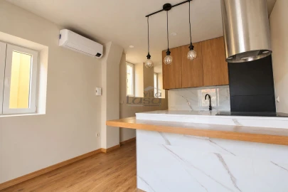 Apartamento T2 para Arrendamento em Santa Marinha e São Pedro da Afurada