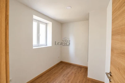 Apartamento T2 para Arrendamento em Santa Marinha e São Pedro da Afurada