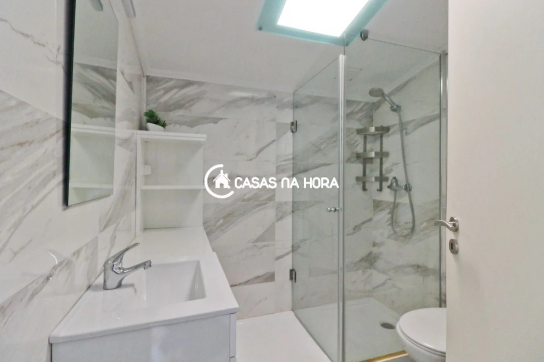 Apartamento T2 para Arrendamento em Matosinhos e Leça da Palmeira Foto 24