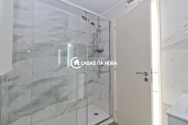 Apartamento T2 para Arrendamento em Matosinhos e Leça da Palmeira Foto 11