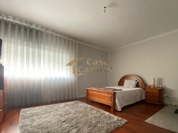 Apartamento T4 para Venda em Arroios
