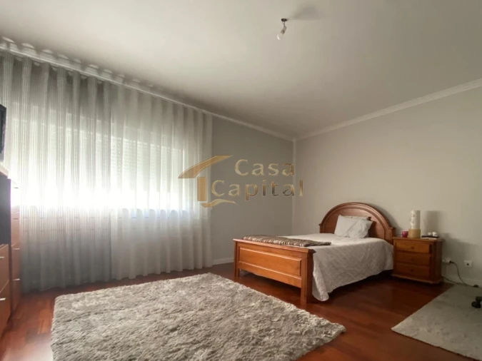 Apartamento T4 para Venda em Arroios Foto 12