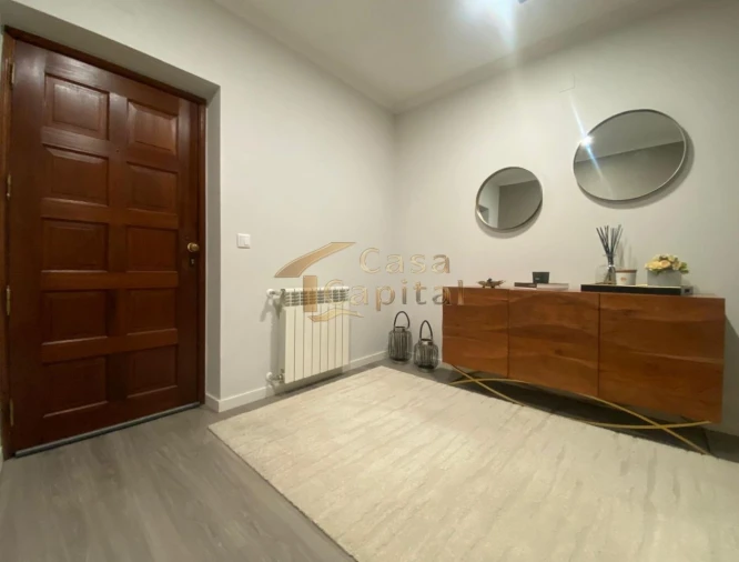 Apartamento T4 para Venda em Arroios Foto 2