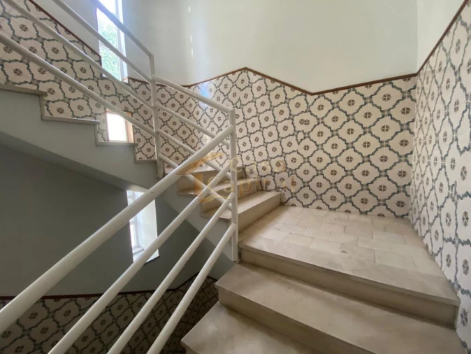 Apartamento T4 para Venda em Arroios Foto 8