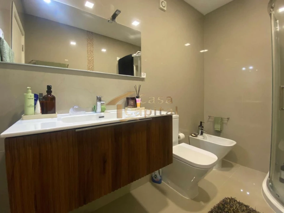 Apartamento T4 para Venda em Arroios Foto 36