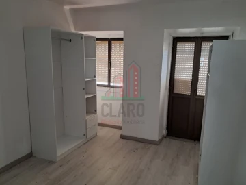Moradia T2 para Arrendamento em Assafarge e Antanhol