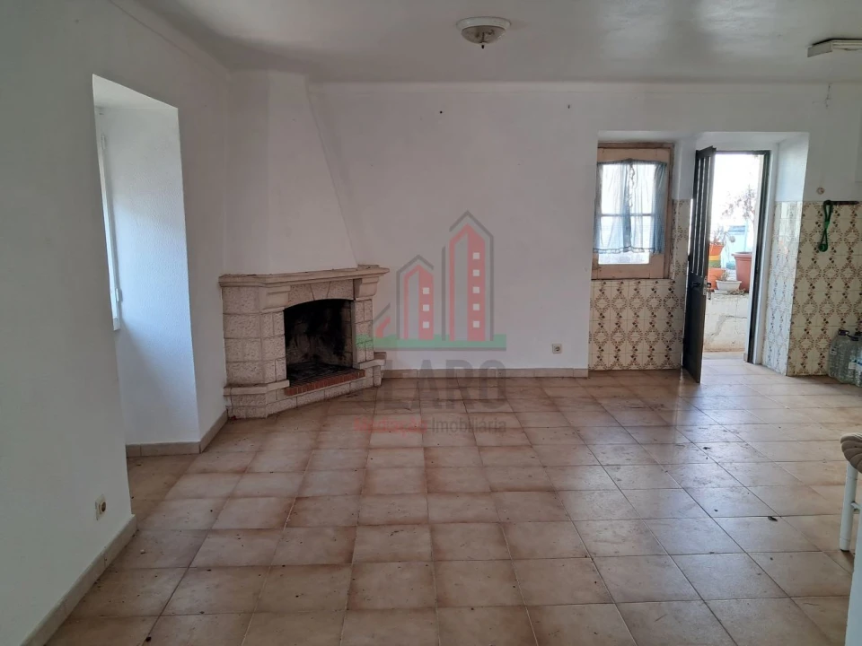 Moradia T2 para Arrendamento em Assafarge e Antanhol Foto 1