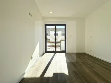 Apartamento T2 para Venda em São João da Madeira